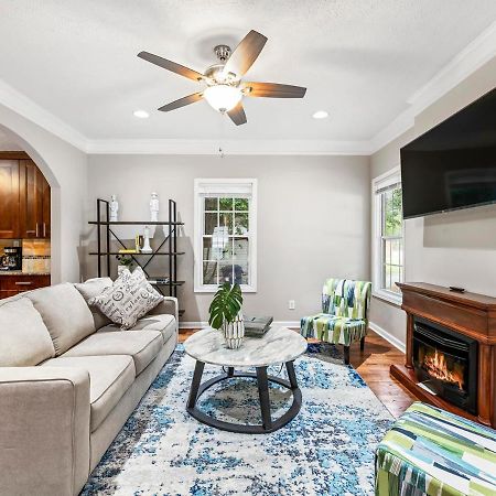 Gorgeous East Village Home Near Downtown Sleeps 12 5 Bedrooms Coffee Bbq Ac Parking Atlanta Exterior photo