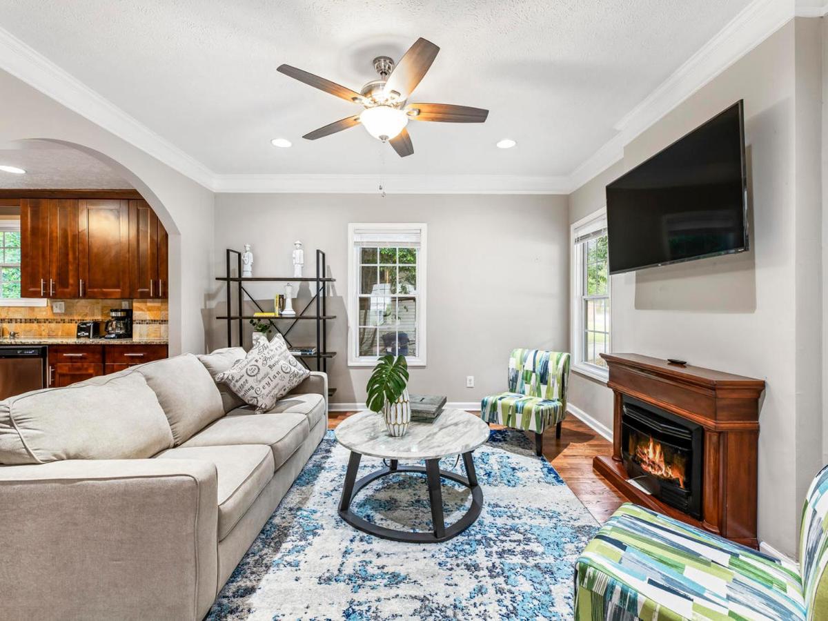 Gorgeous East Village Home Near Downtown Sleeps 12 5 Bedrooms Coffee Bbq Ac Parking Atlanta Exterior photo