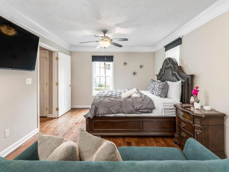 Gorgeous East Village Home Near Downtown Sleeps 12 5 Bedrooms Coffee Bbq Ac Parking Atlanta Exterior photo