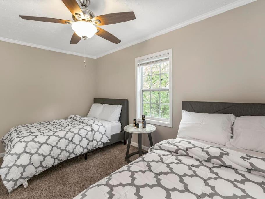 Gorgeous East Village Home Near Downtown Sleeps 12 5 Bedrooms Coffee Bbq Ac Parking Atlanta Exterior photo